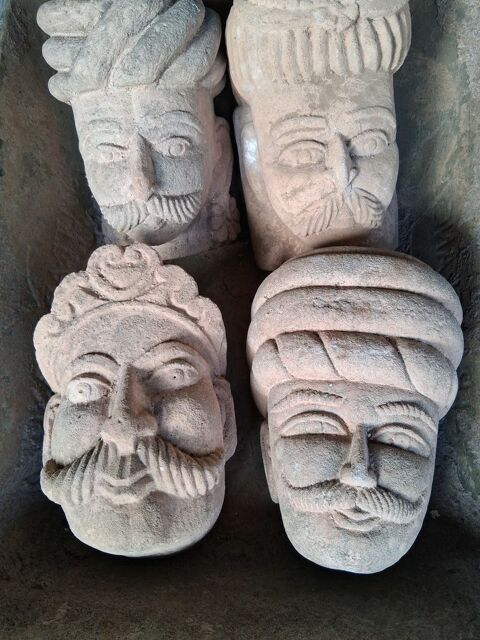 4 STATUES TÊTE Petit-Bourg (97)