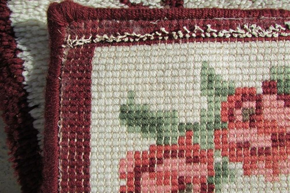 Tapis romantique blanc et bordeaux, 190 x 150 cm Décoration