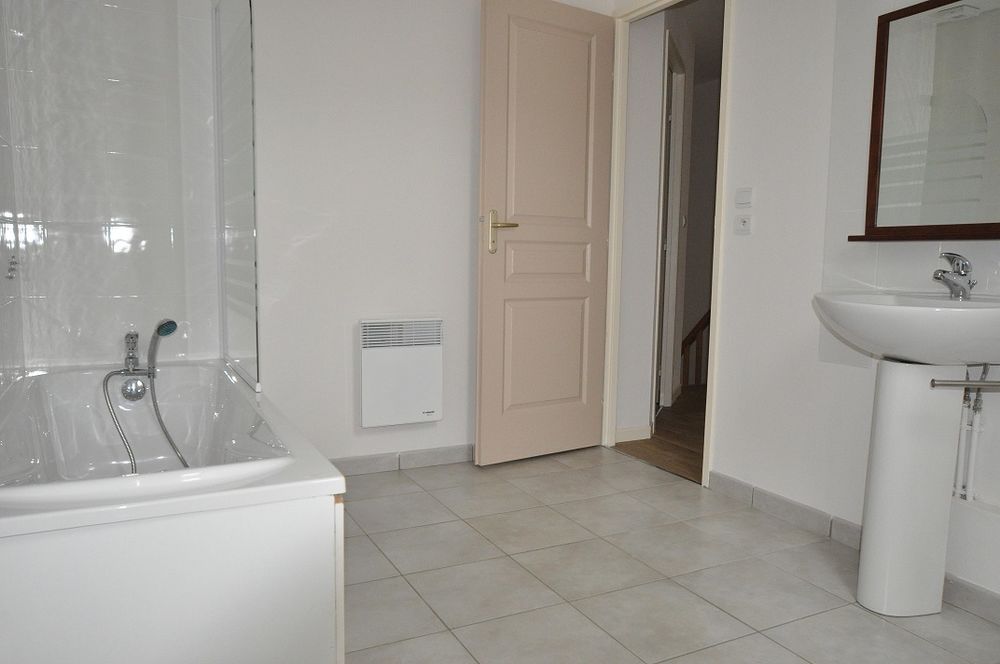 Location Maison Maison T4 NAILLY Nailly