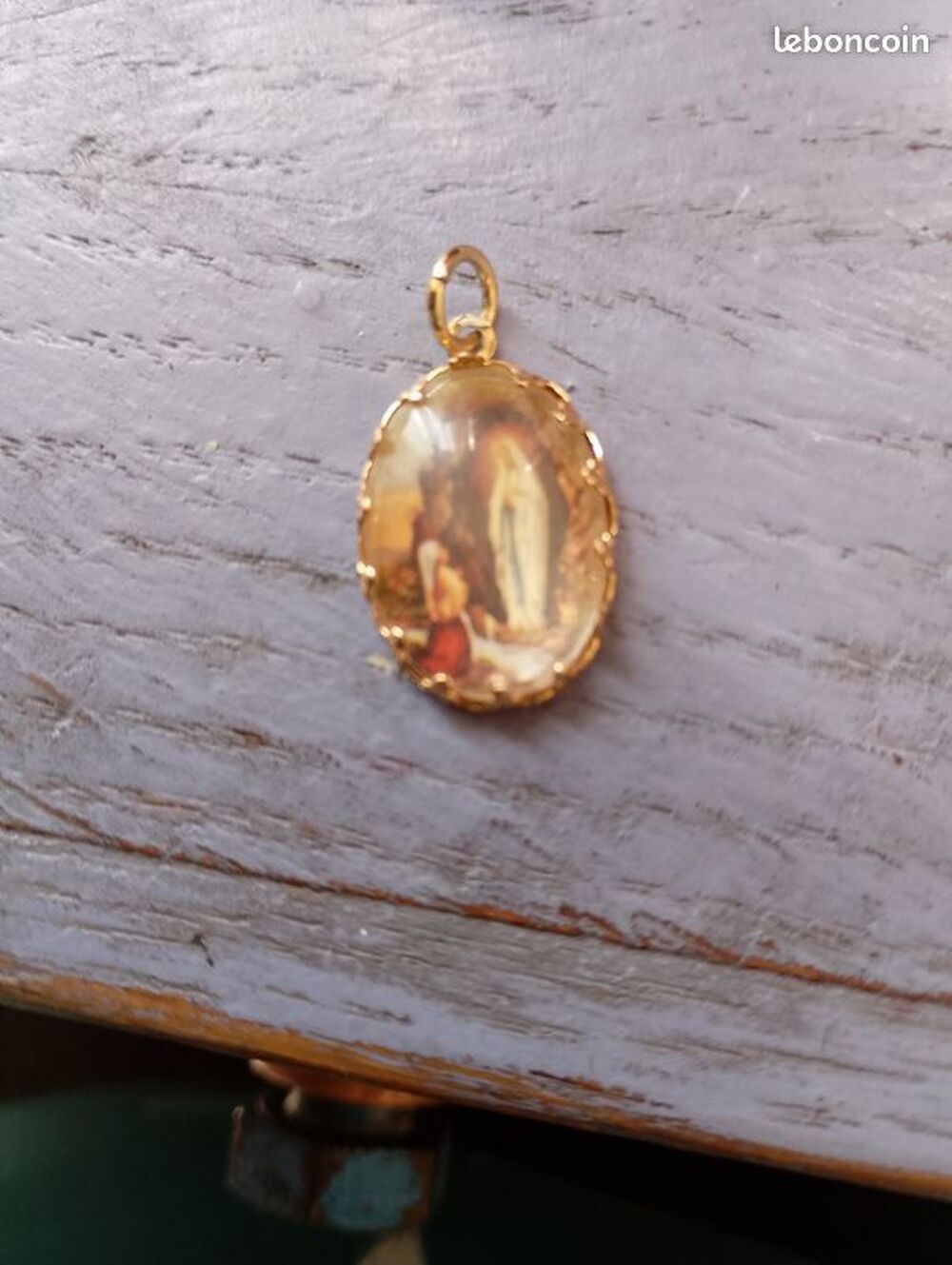Pendentif Marie Bijoux et montres