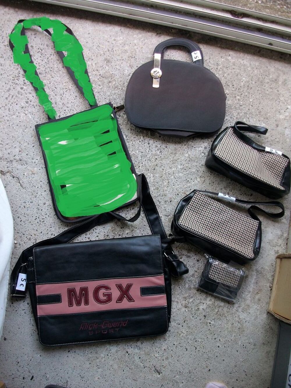SACS &agrave; MAINS &agrave; 5 € neufs Maroquinerie