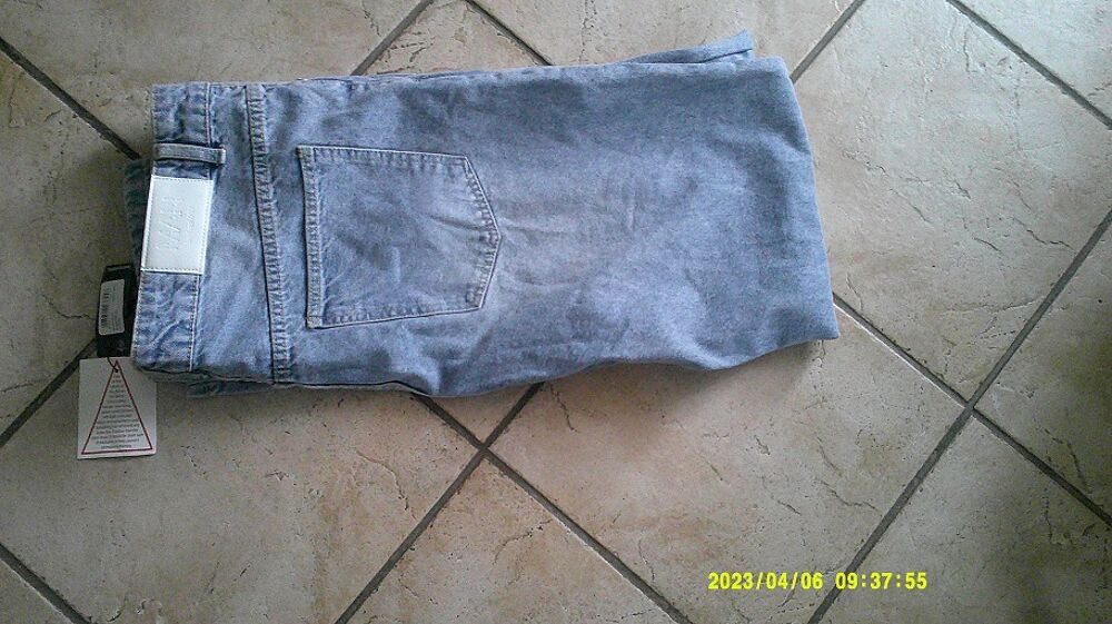 JEAN HOMME BOOHOOMAN NEUF Vêtements