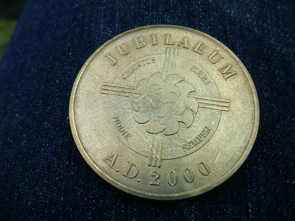 M&eacute;daille JUBILAEUM Lourdes A.D.2000 