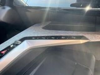 3008 PEUGEOT III 1.2 HYBRID 136 ALLURE E-DCS6 2024 occasion 75015 Paris