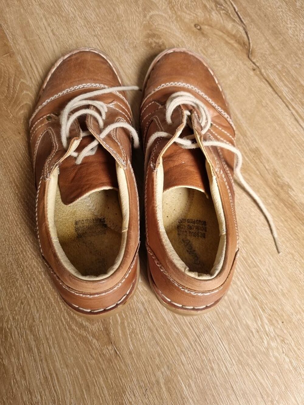 Chaussures &agrave; lacet en cuir naturel Chaussures