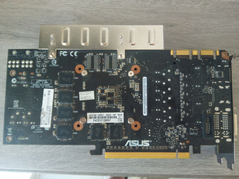  Asus Geforce 760 (192bit) 3G
Matériel informatique