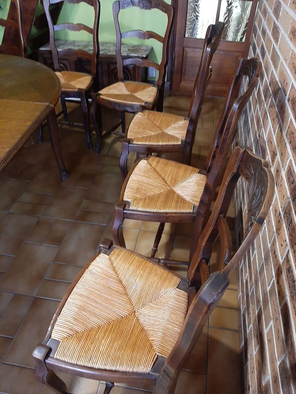 Table salle a manger + 6 chaises chene Meubles