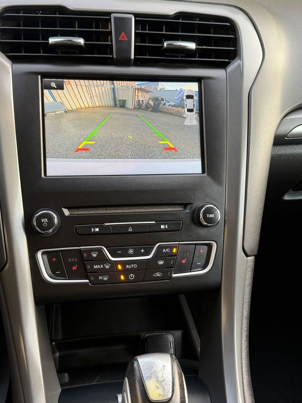 Mondeo 2.0 Hybrid 187 Titanium A 2015 occasion 69120 Vaulx-en-Velin