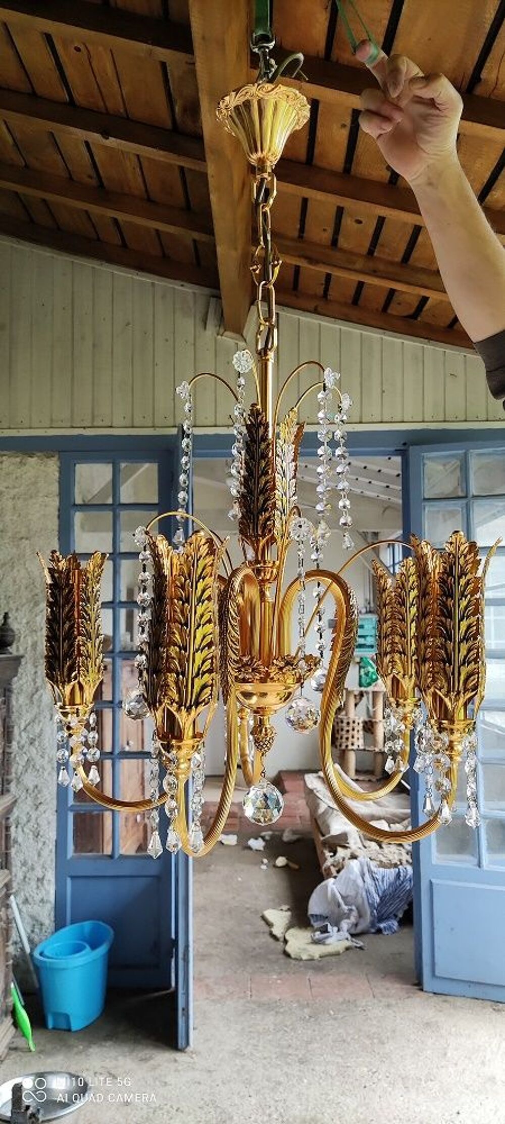 Lustre Dor&eacute; avec pampilles Décoration