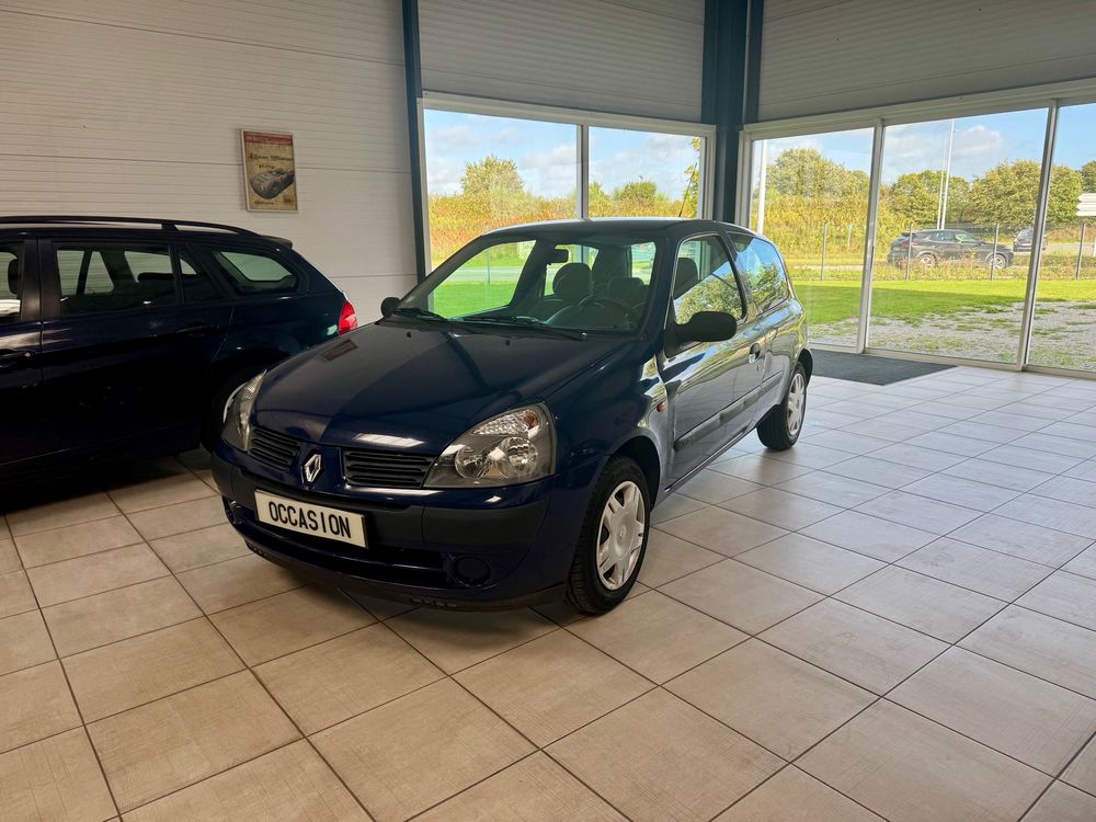 Clio II Clio 1.2 Campus 2006 occasion 56400 Brech