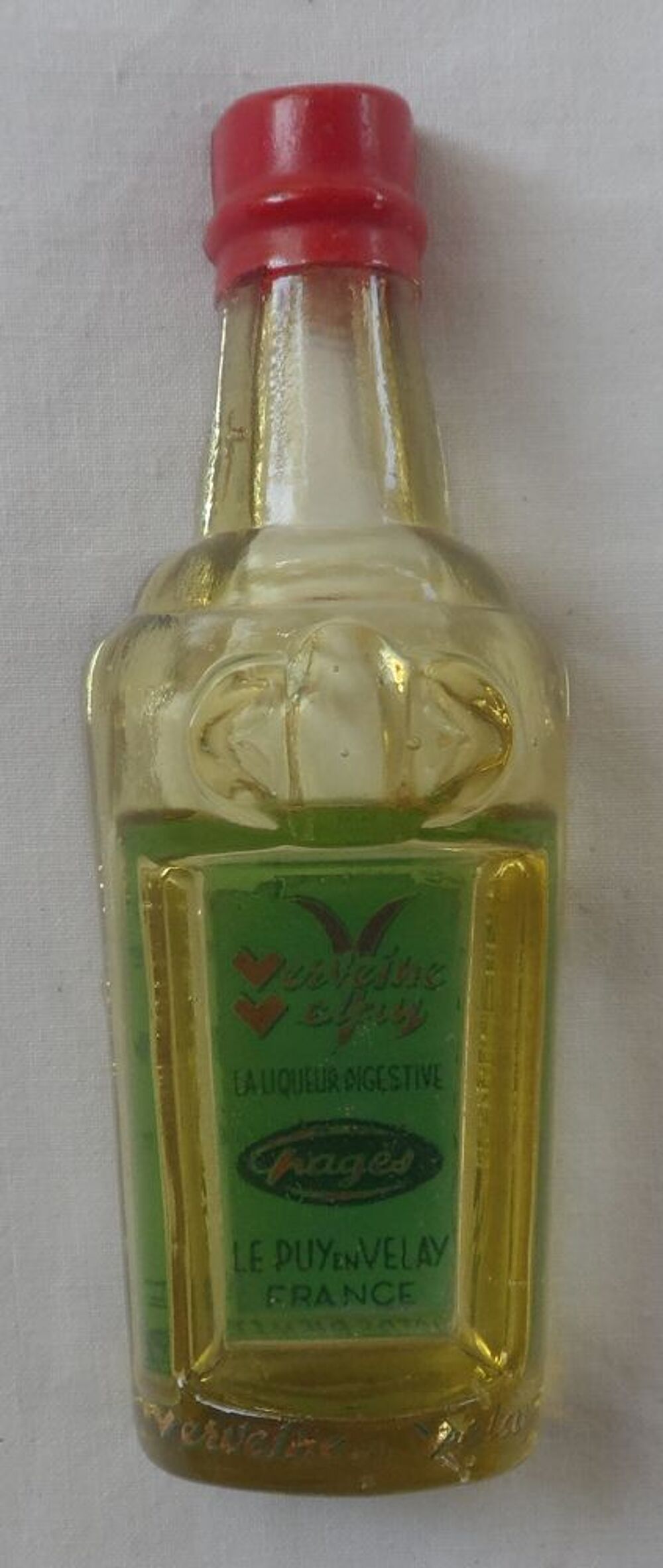 Verveine du Velay en forme de &frac12; bouteille coup&eacute;e collector 