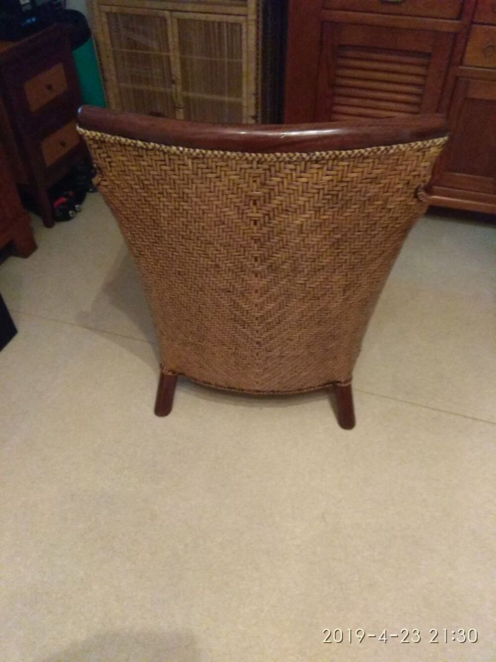 Fauteuil en osier verni Meubles