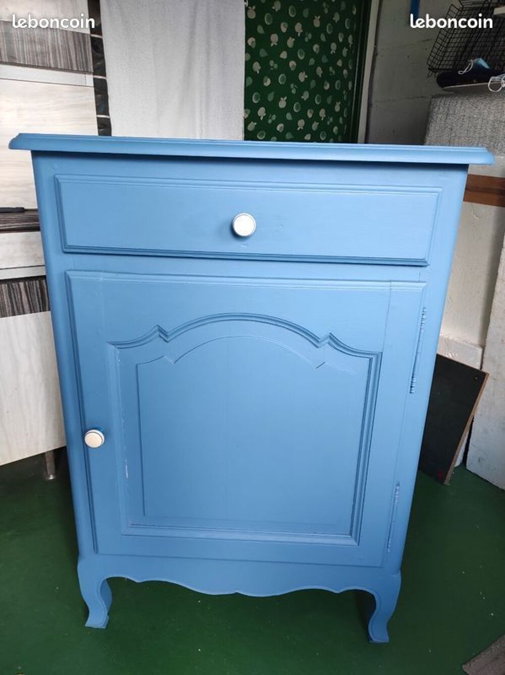 Confiturier bleu en ch&ecirc;ne massif Meubles