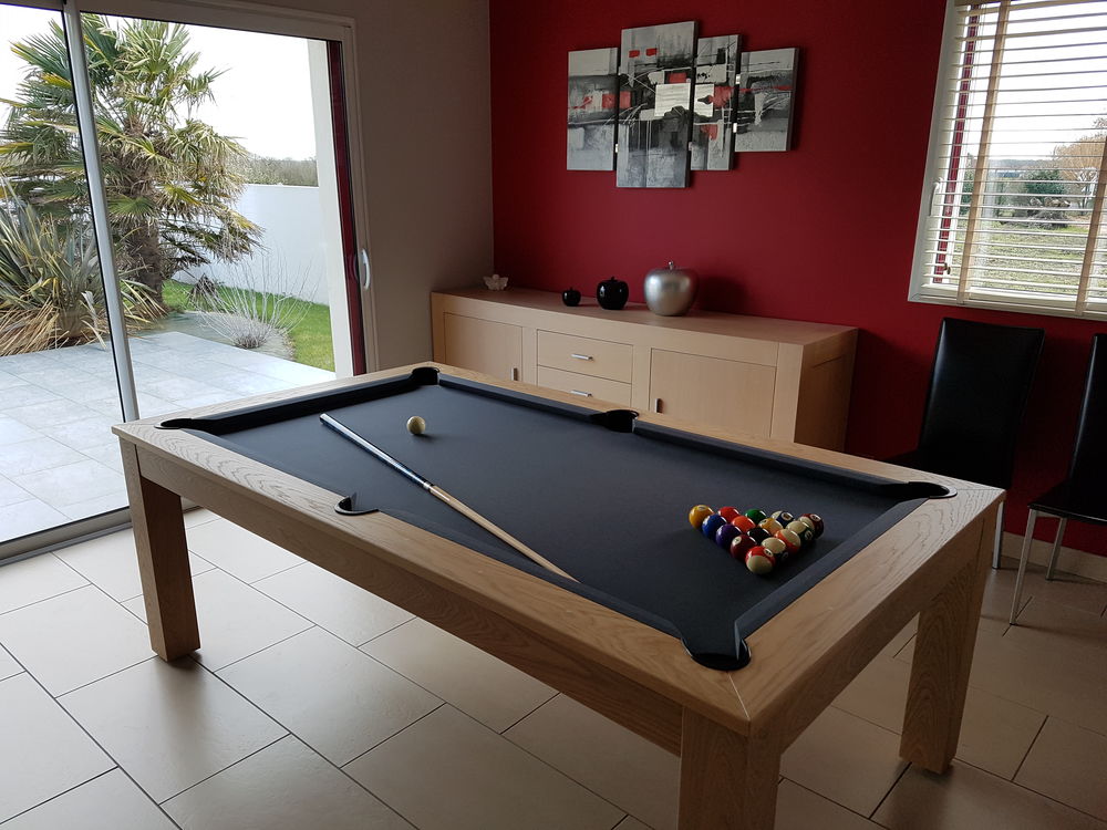 Table billard am&eacute;ricain en ch&ecirc;ne massif Meubles