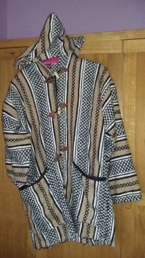 Veste en laine de chameau 40 Sevran (93)