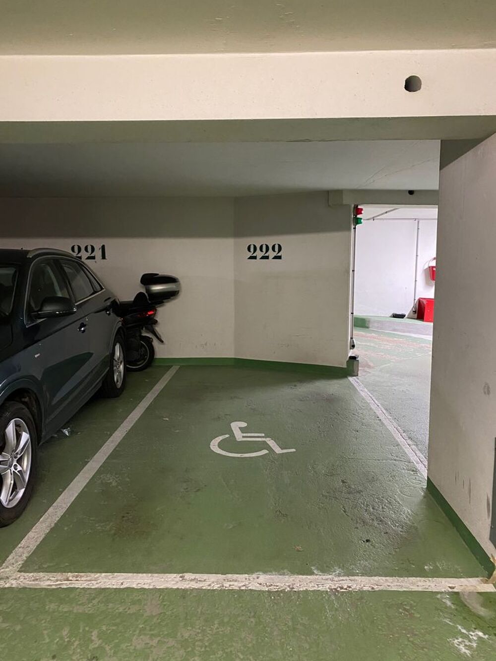 Location Parking/Garage PARKING 13 rue Claude Terrasse 75016 Paris Paris 16