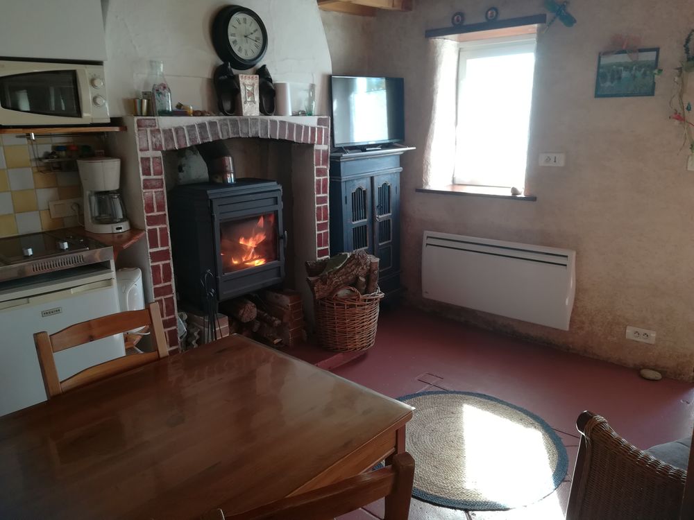   Chaleureux petit gîte Monts d'Arrée, 30 min mer Bretagne, Scrignac (29640)