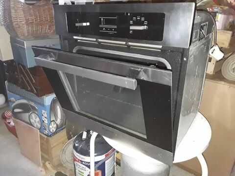 Pi�ces four Brandt, porte compl�te en bon �tat. 30 Doazit (40)