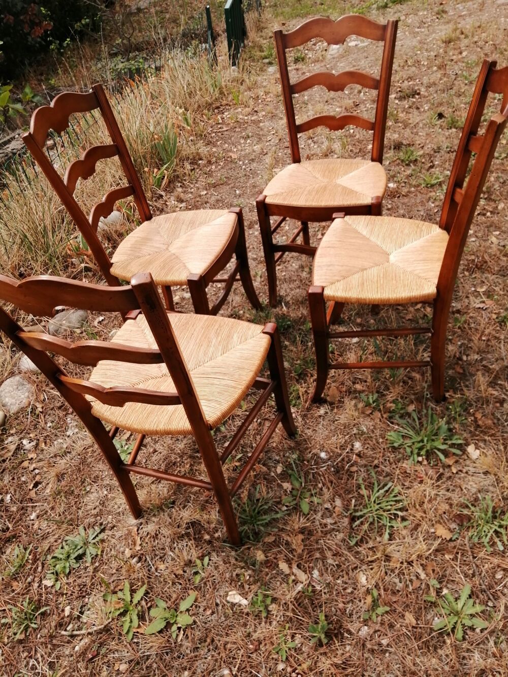 table cuisine chene+4 Chaises paillees Meubles