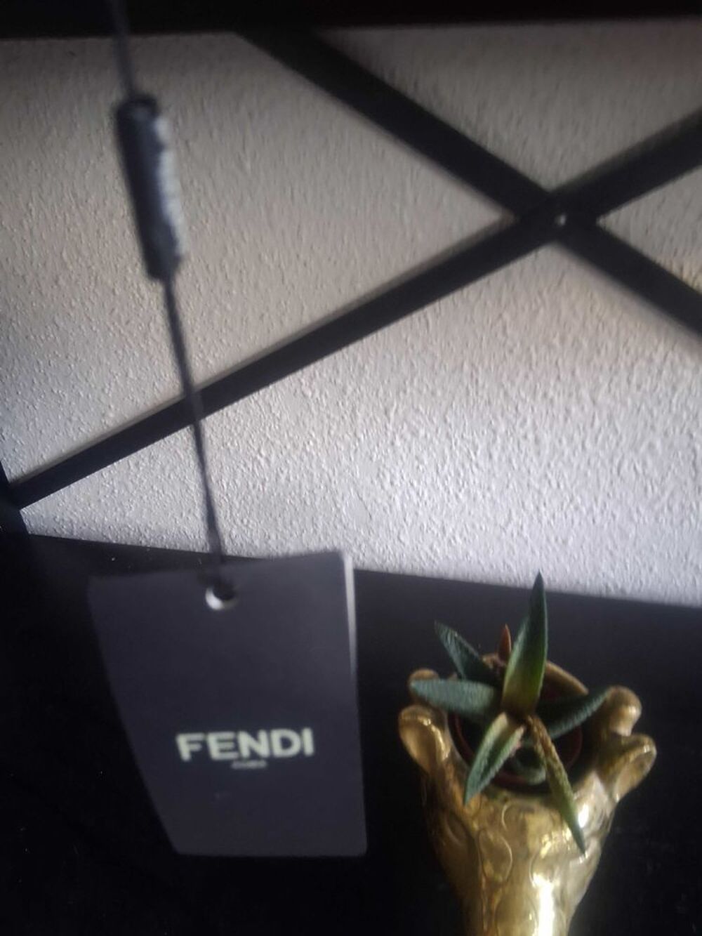 casquette fendi noir neuve avec &eacute;tiquettes Maroquinerie