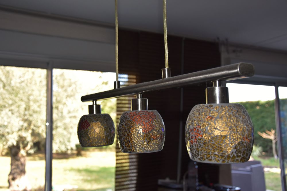 Patchwork verres. LUSTRE. Pi&egrave;ce unique. Tr&egrave;s bon &eacute;tat. Décoration