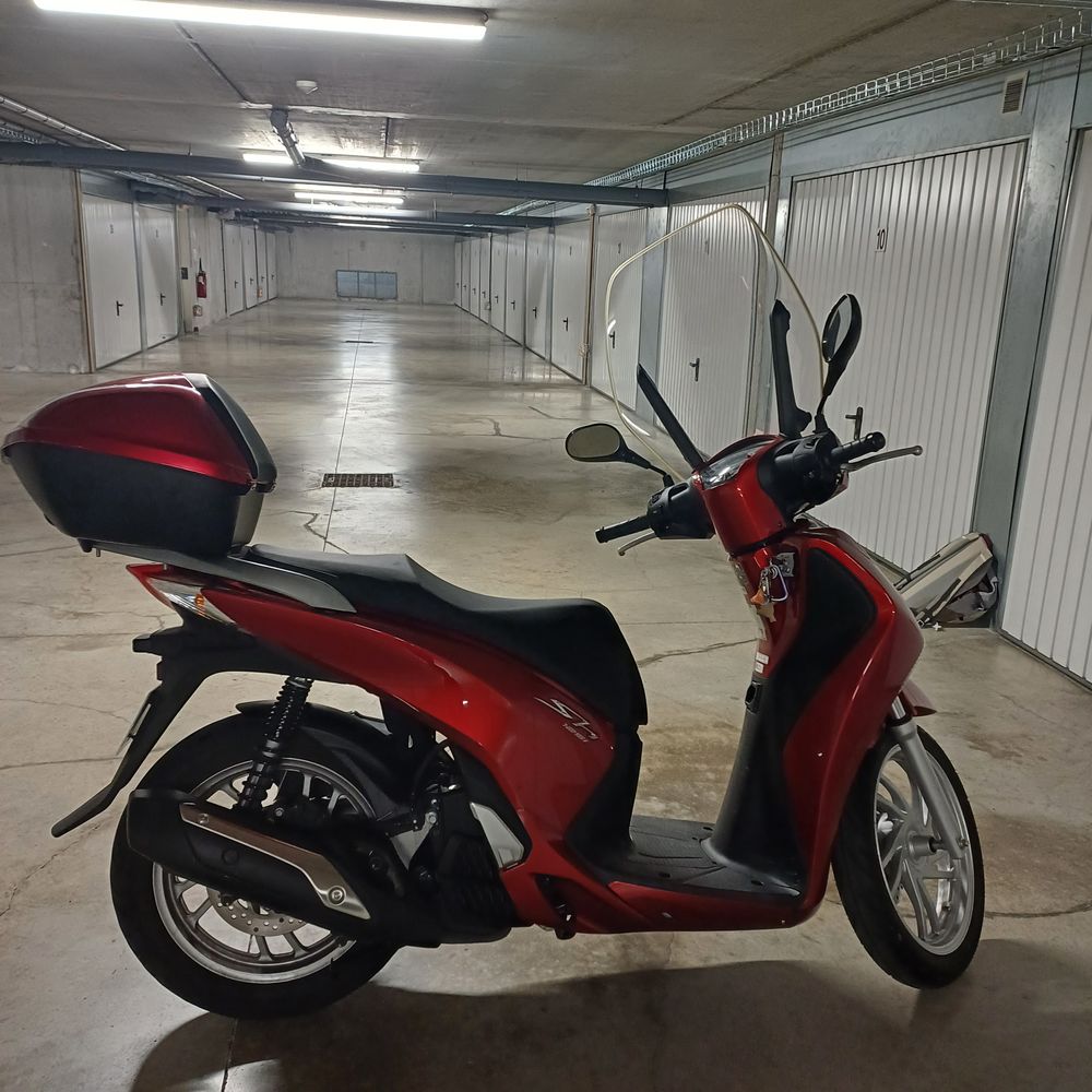 HONDA 2013 occasion 25000 Besan&ccedil;on