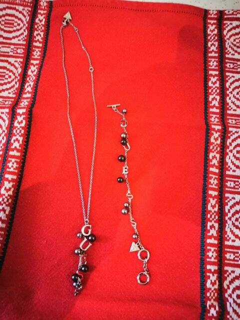 Collier et bracelet Guess. 50 Troyes (10)
