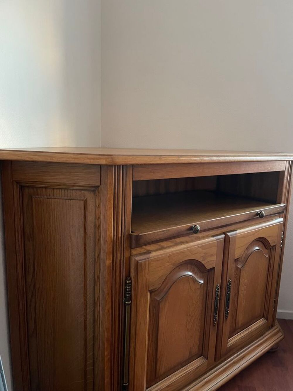 Meuble ancien d'angle en bois massif Meubles
