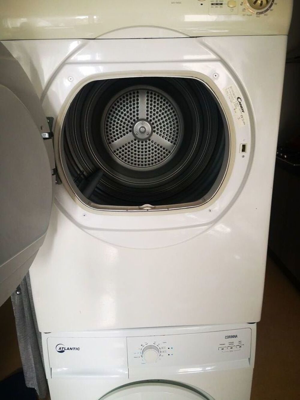 S&egrave;che linge Candy 8 kg class&eacute; A
Electroménager