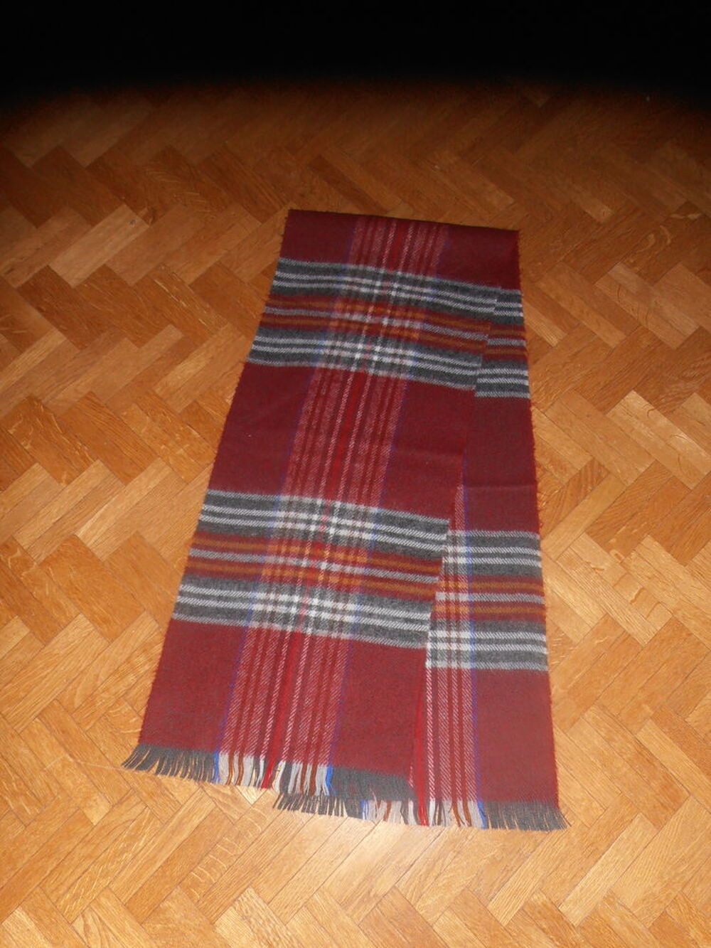 Echarpe carreaux bordeaux (79) Vêtements