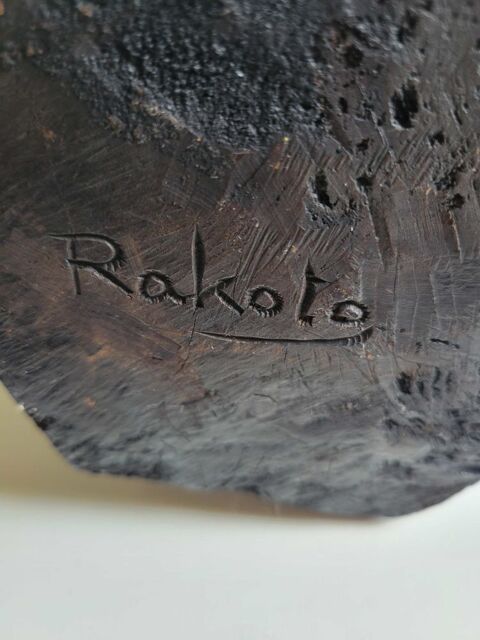 statuette Rakoto 35 Saint-Marcel (71)
