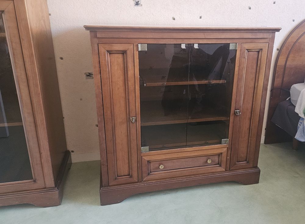 Meuble Tv ou meuble bas en merisier Meubles