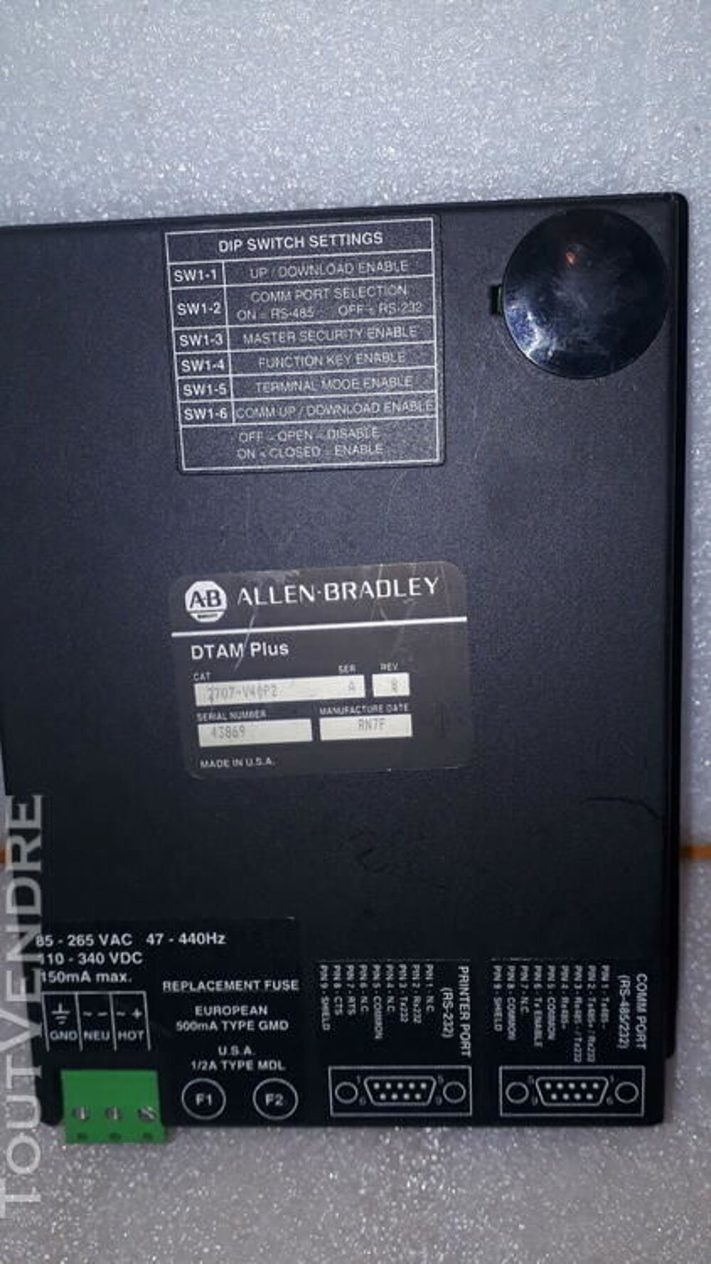 INTERFACE 2707-V40P2 ALLEN BRADLEY Matériel informatique