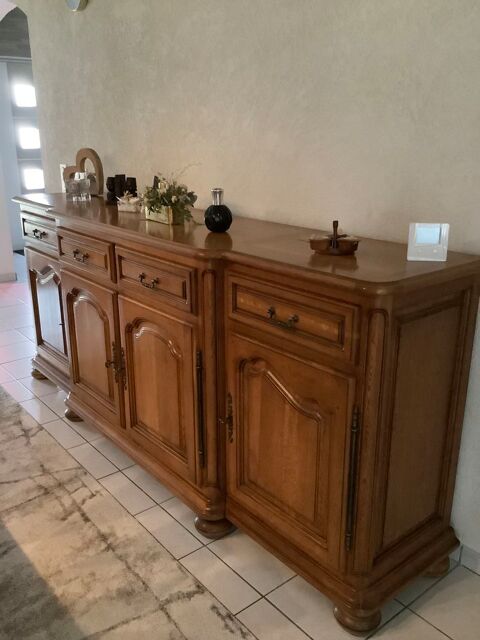 Trs beau buffet  en chne 4 portes et tiroirs 220 Saint-Jean-Rohrbach (57)