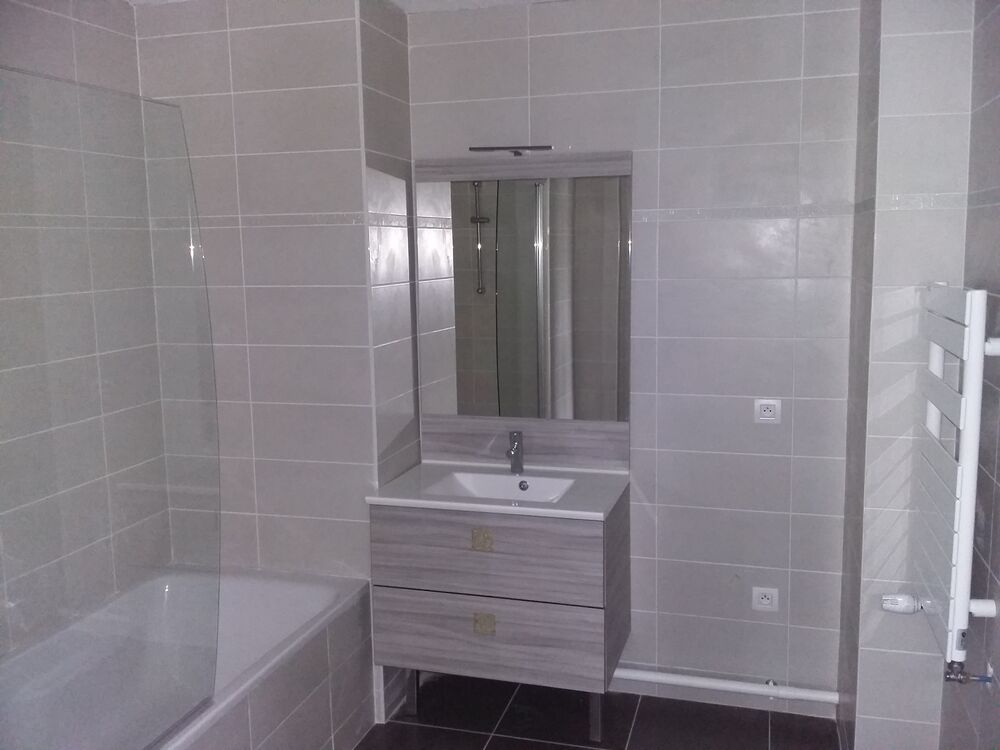 Location Appartement Grenoble Libération T3 69m2 étage 4/7 Grenoble