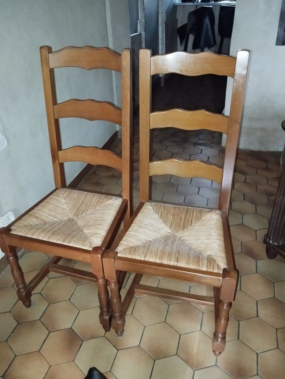 6 chaises en bois Meubles