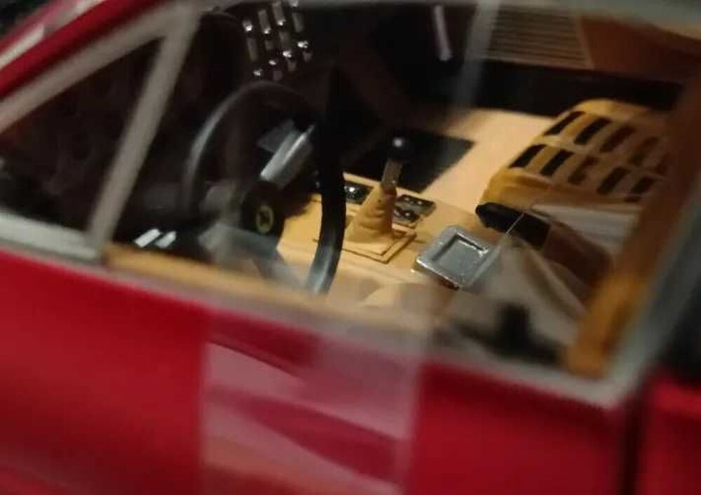 Ferrari 365 GTB4 1 /18 60 ANS 