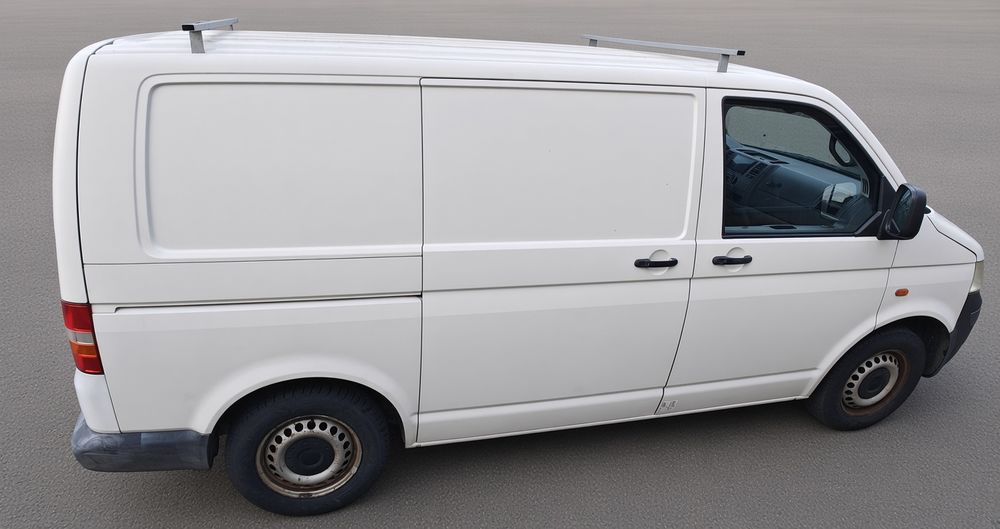 Transporter TRANSPORTER FGN TOLE CM 2.5 TDI 130 2.8T 2005 occasion 35380 Treffendel