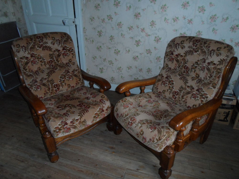 2 FAUTEUILS RUSTIQUE EN CHENE MASSIF Meubles