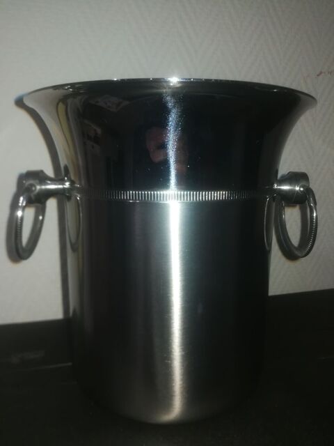 Seau � champagne Jean Couzon 10 Le Creusot (71)