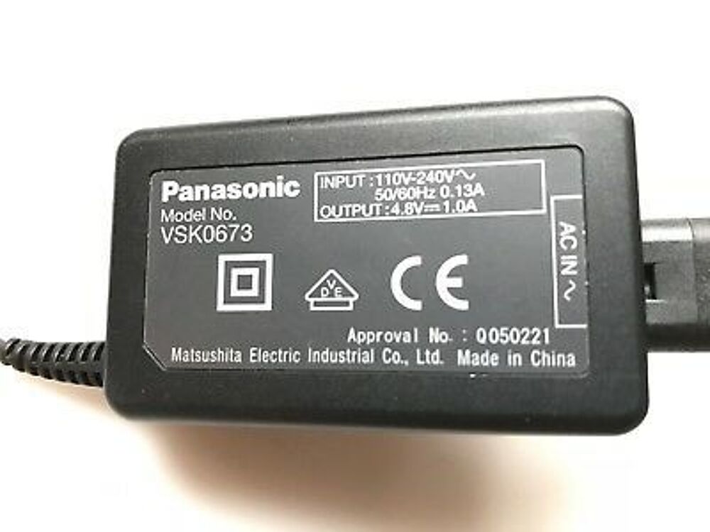 PANASONIC VSK0673 AC Adaptor Audio et hifi