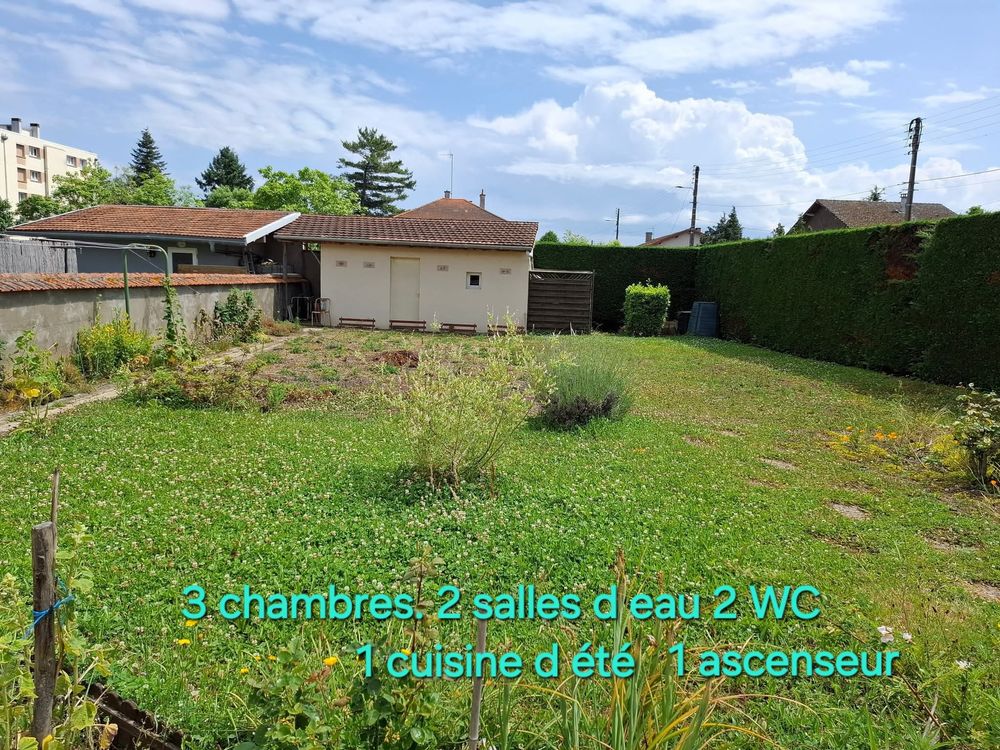 Vente Maison Maison des années 30 avec jardin, Le Coteau, quartier calme. Le coteau