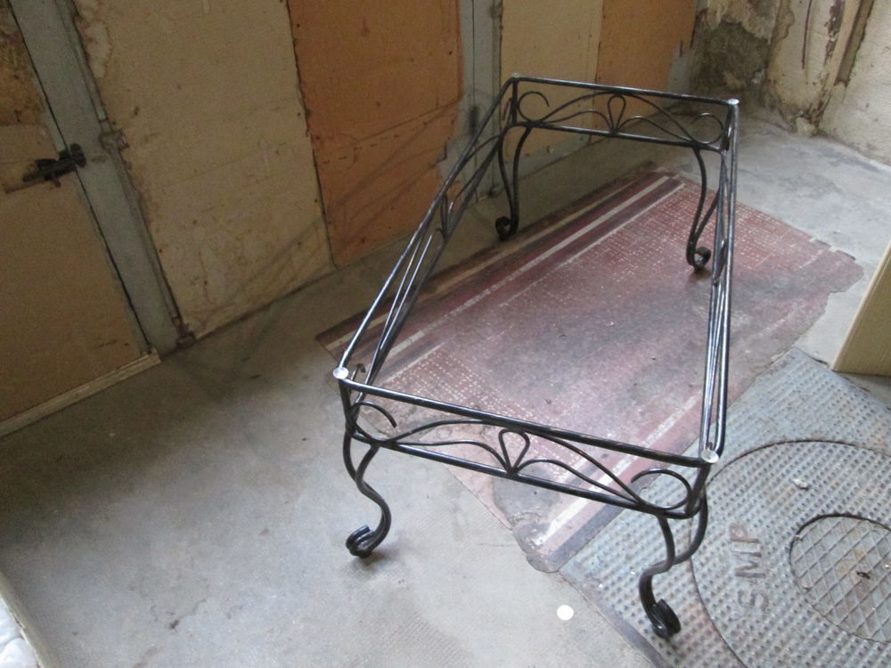 table basse neuve Meubles