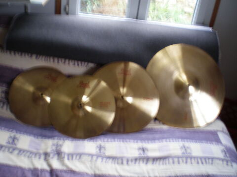 set de cymbales 120 Villebarou (41)