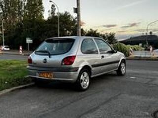 Fiesta 1.3 Concept 2002 occasion 94000 Cr&eacute;teil