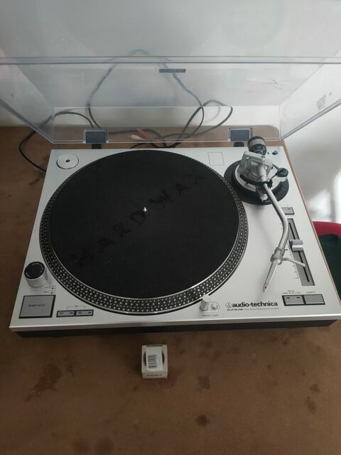 Platine vinyle 900 La Mulatire (69)