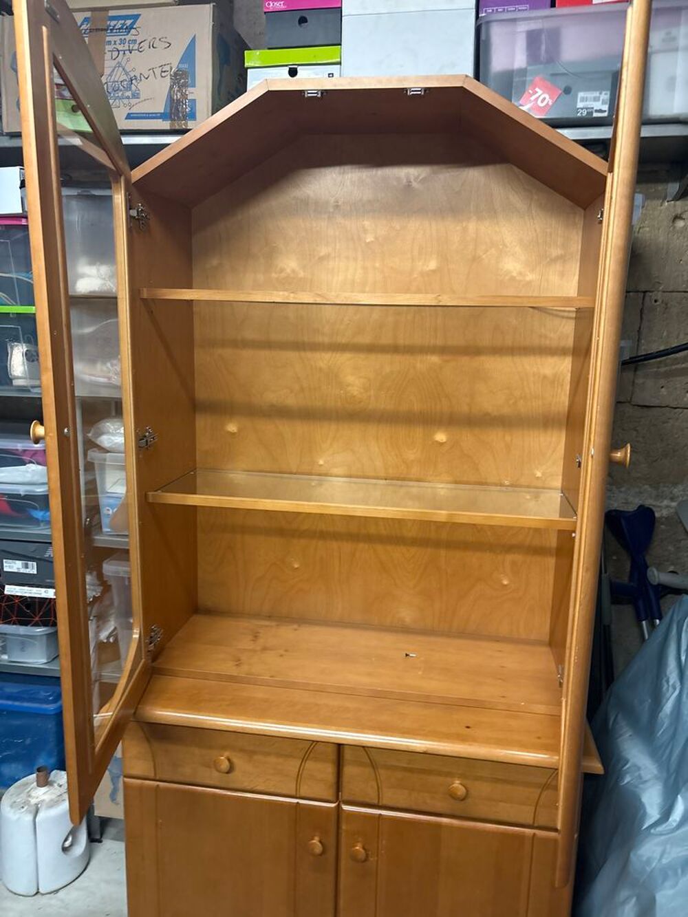 Meuble vitrine Meubles