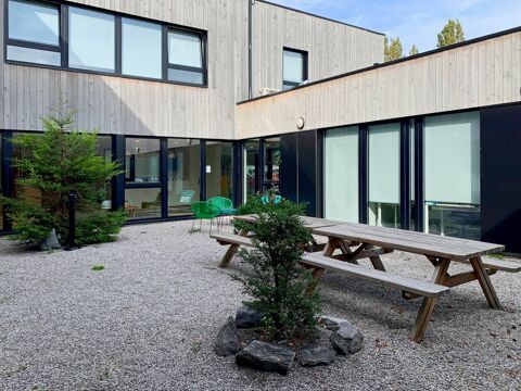 Louez un grand espace de bureau pour 50 personnes &agrave; MARCQ-EN-BAROEUL, Ch&acirc;teau Rouge Lille 17990 59700 Marcq-en-barœul