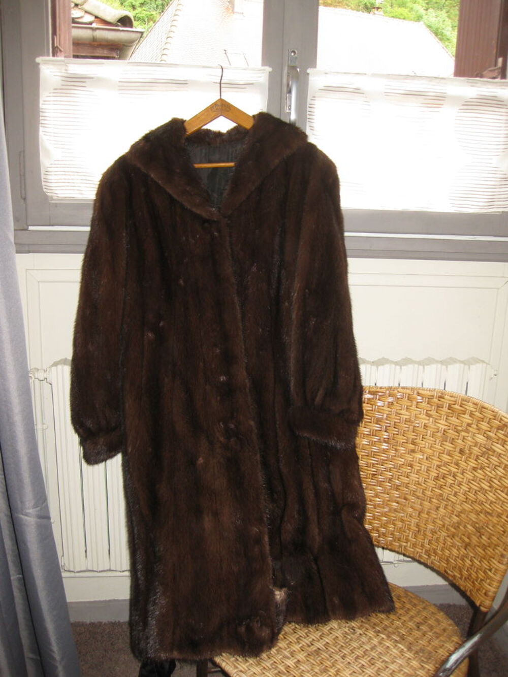 manteau tres bon &eacute;tat en vison pleine peau Vêtements