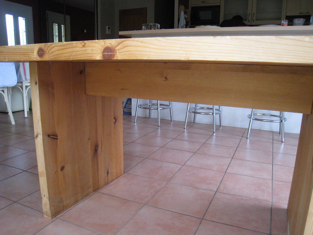 Table pin de Scandinavie massif 6 personnes Meubles